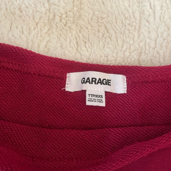 Garage Off Shoulder Crewneck (oversized) - Picture 2 of 3
